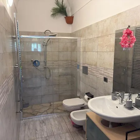 House In The Countryside With Terrace And Wifi Appartamento